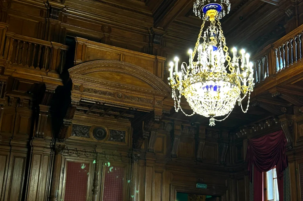 Экскурсия «Город, знакомый до слёз.»