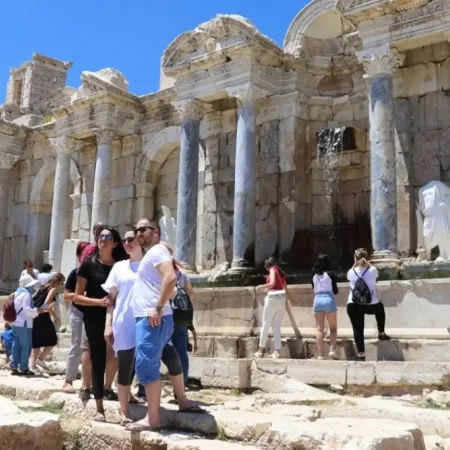 Сагалассос, водопад Куршунлу и пещеру Инсую