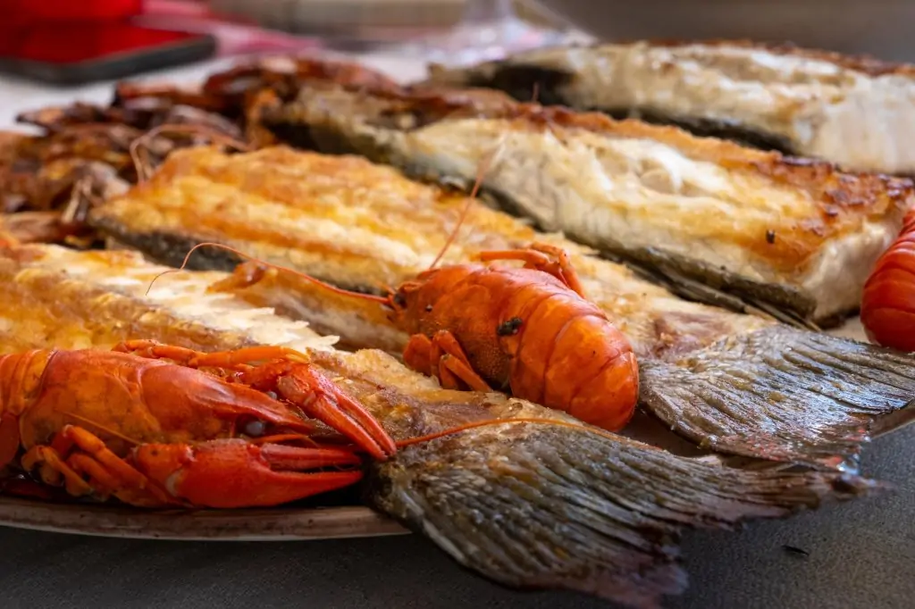 Аренда яхты в Белеке – приватный отдых на волнах