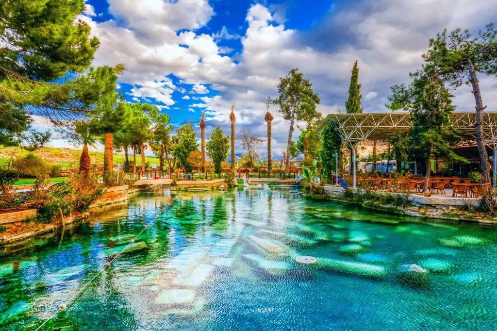 Памуккале и Салда за один день