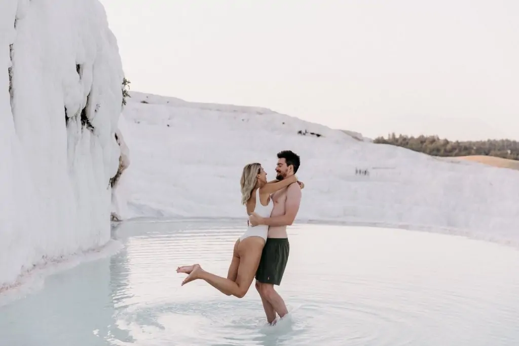 Памуккале и Салда за один день