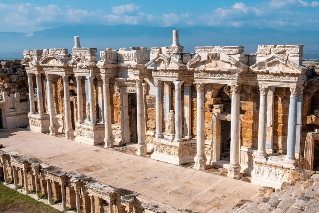 Памуккале и Салда за один день