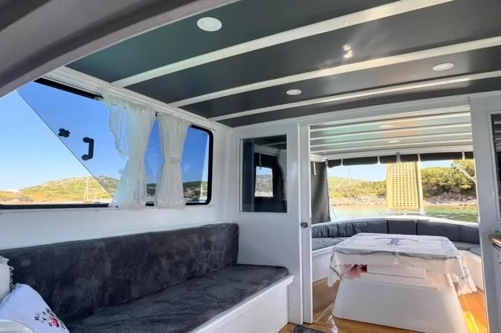 Вечерняя индивидуальная морская прогулка на яхте KAÇAMAK