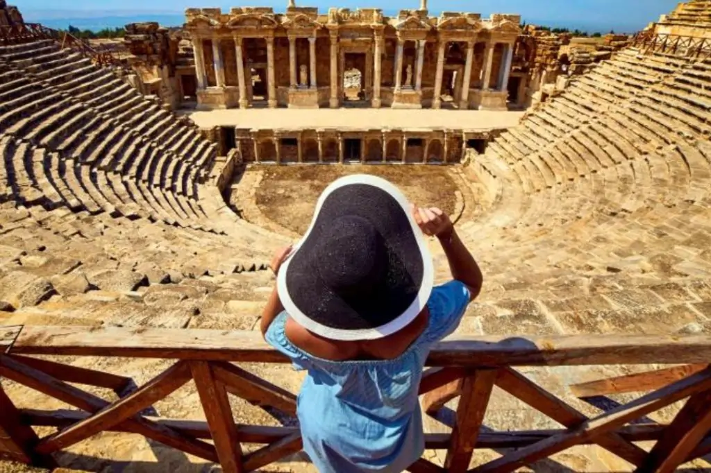 Экскурсия в Памуккале из Измира