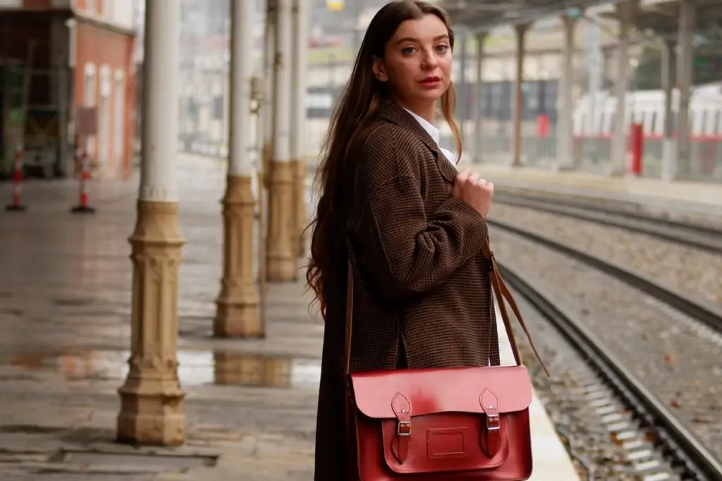 Фотосессия в стиле Восточного экспресса на историческом вокзале в Стамбуле