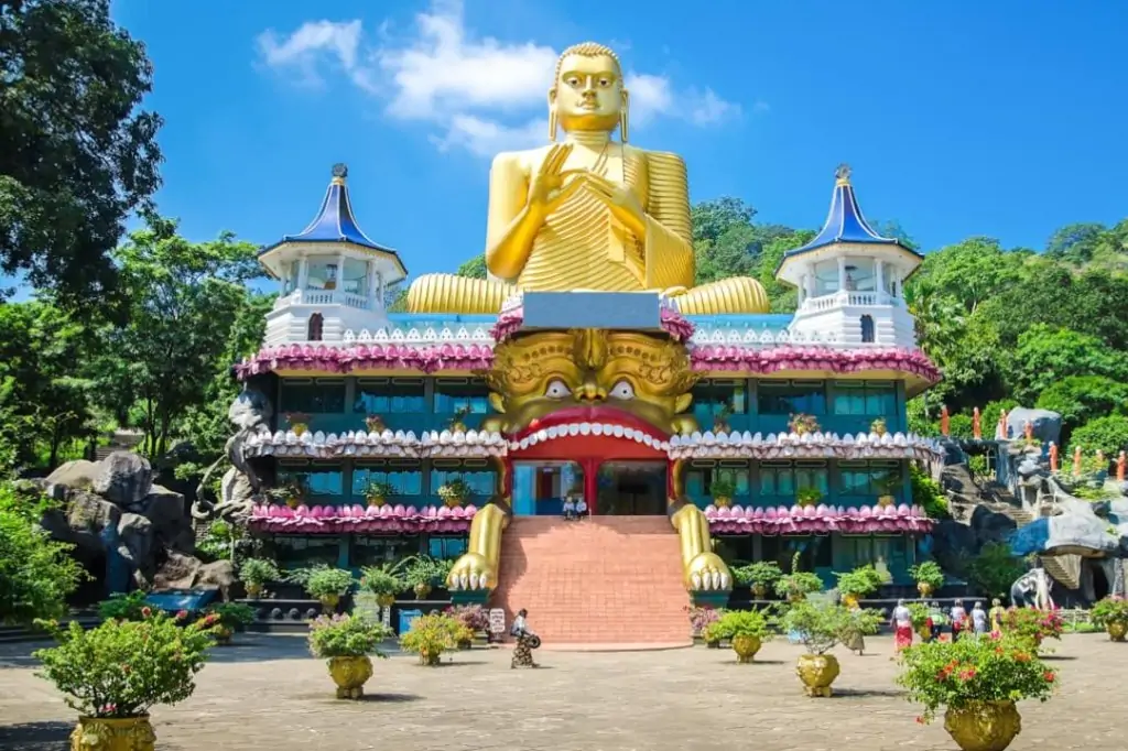 Двухдневная экскурсия «Сердце Шри-Ланки» с подъемом на Сигирию/Пидурангалу