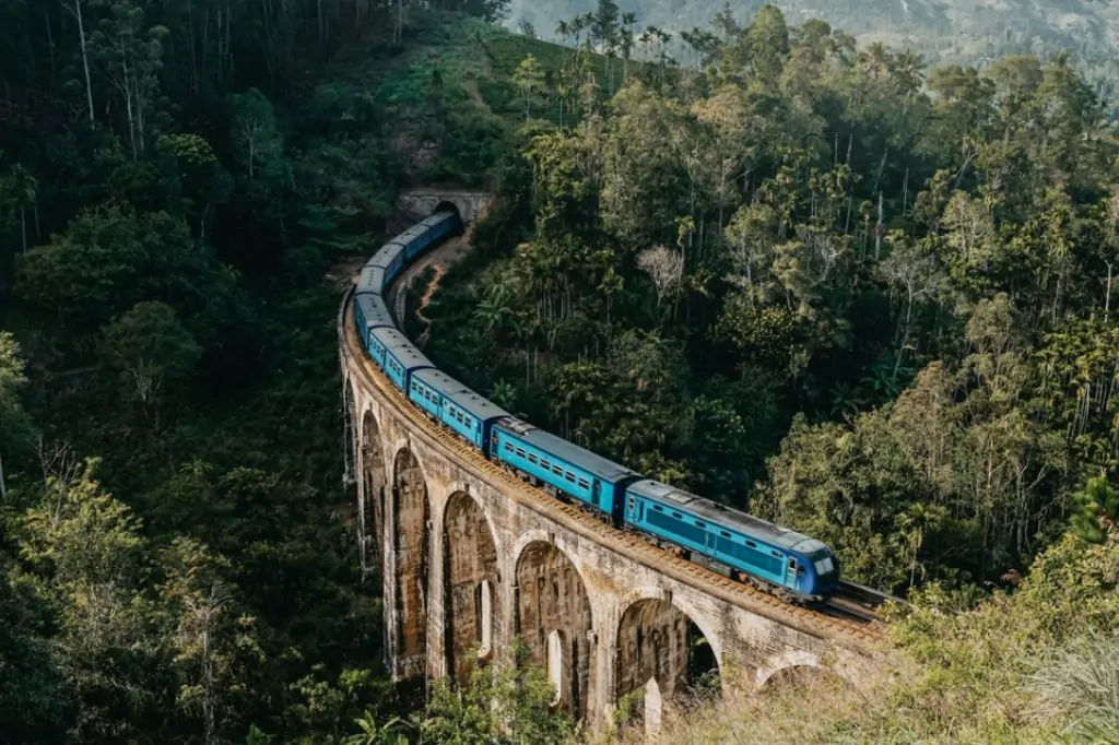 Двухдневная экскурсия «Элла и Пик Адама» на Шри-Ланке