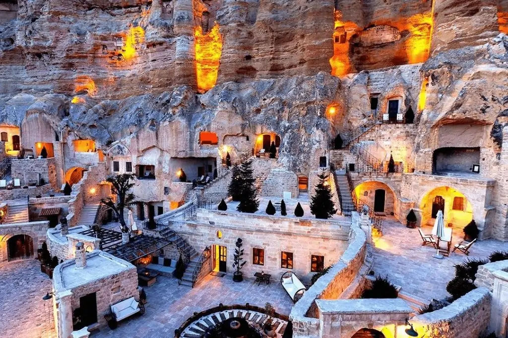 Двухдневное путешествие в Каппадокию на 2 дня из Кемер