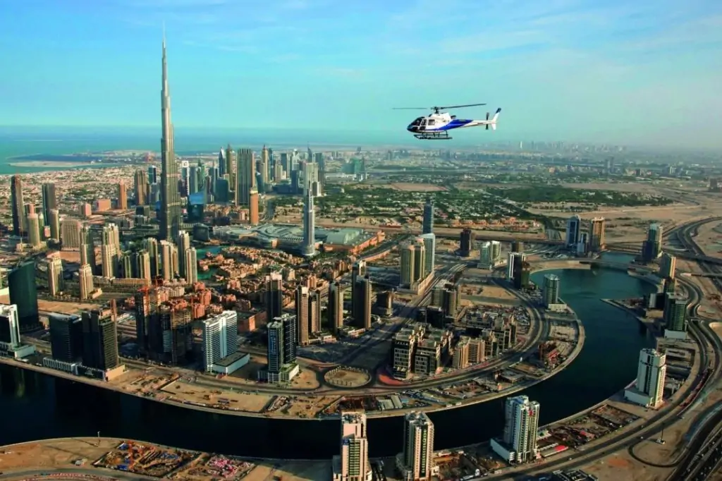 Полёт на вертолёте над Дубаем 22 минуты (VISION TOUR)