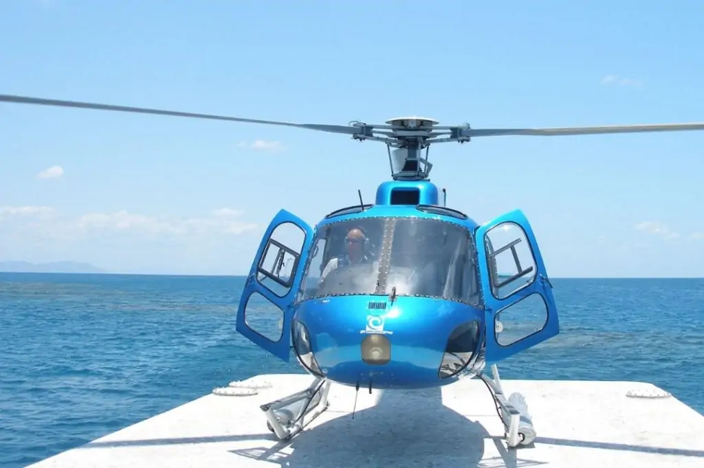 Индивидуальный полёт на вертолёте над Дубаем 22 минуты (VISION TOUR)