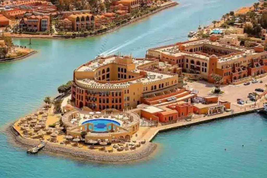 Дневная экскурсия в Эль-Гуну из Хургады