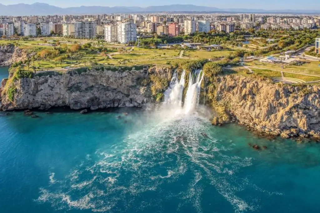 Обзорная экскурсия по Анталии