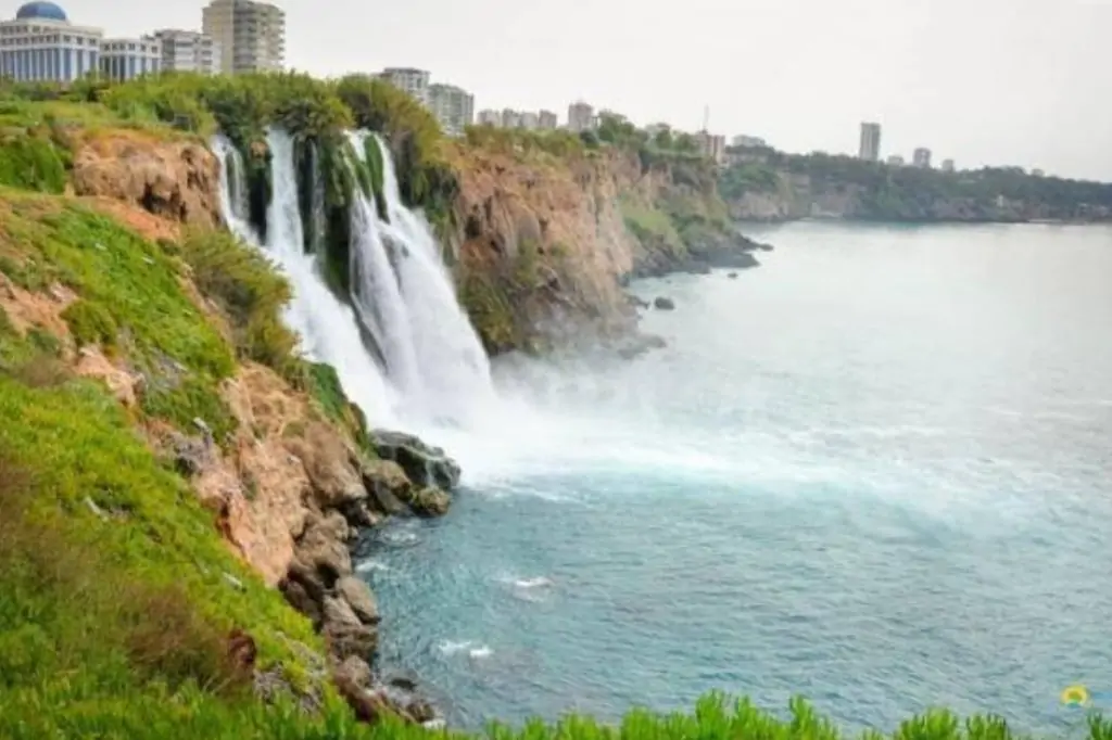 Обзорная экскурсия по Анталии