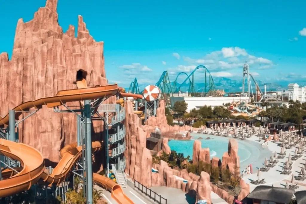 Аквапарк «The Land of Legends» из Анталии/Белека