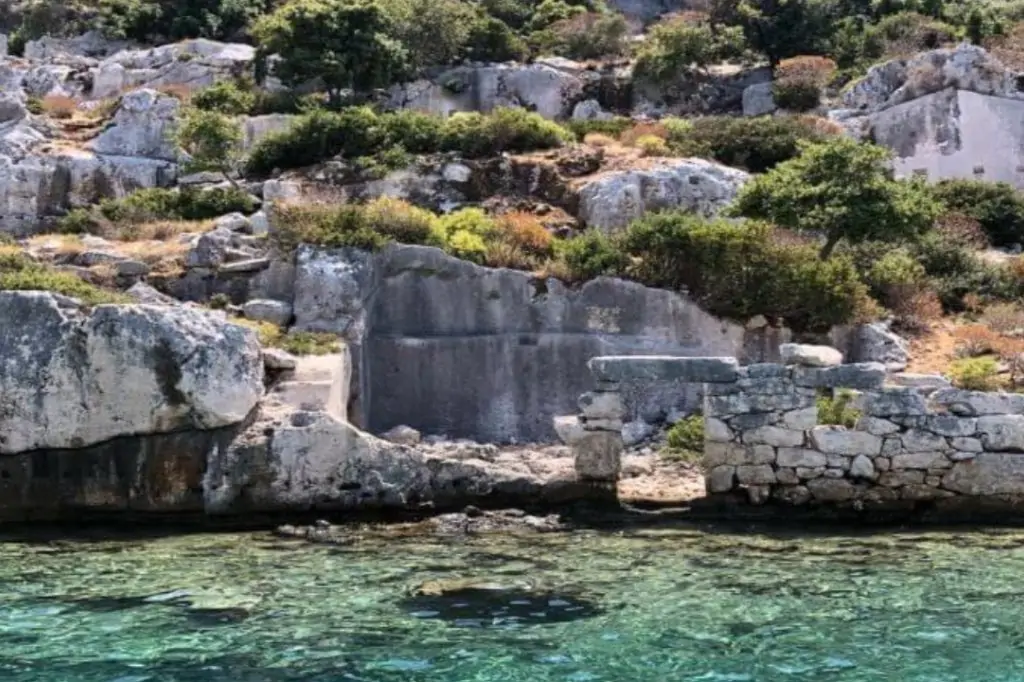 Экскурсия Демре Мира Кекова из Алании (всё включено)