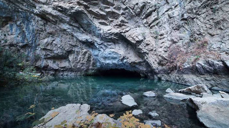 Пещера Алтынбешик и деревня Ормана из Сиде - Экскурсии в Сиде