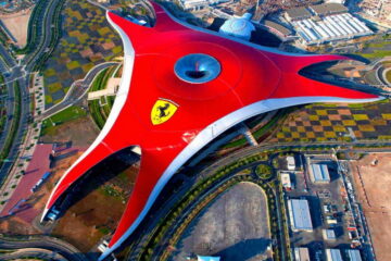 Тематический парк Ferrari World в Дубае