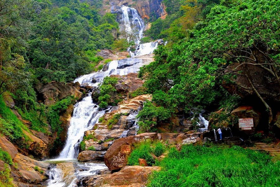 Достопримечательности Шри-Ланки. Водопад Равана