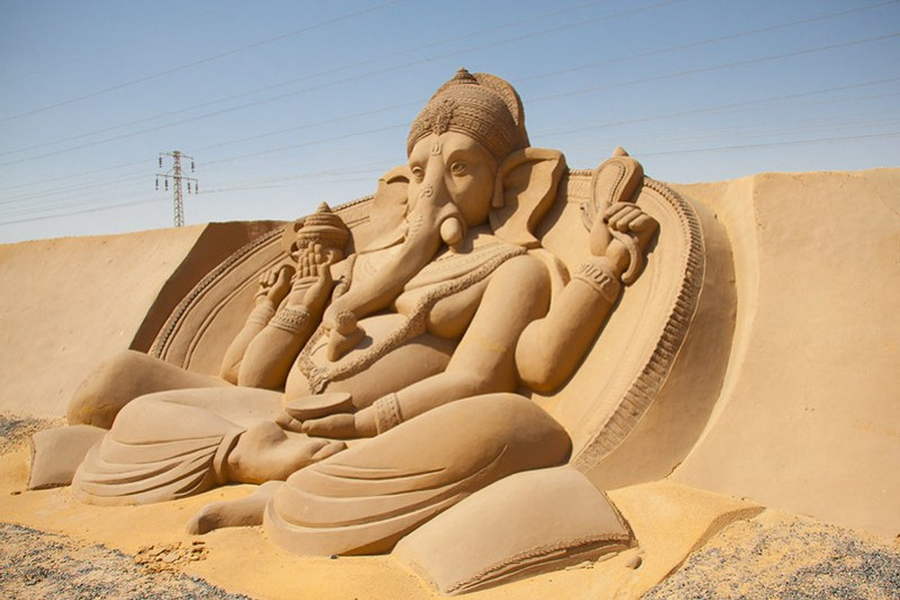 Достопримечательности Хургады. Музей песочных скульптур Sand City
